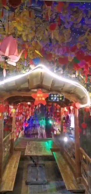 主封面