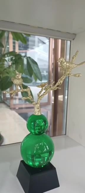 主封面