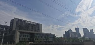 主封面