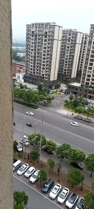 主封面