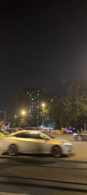 主封面