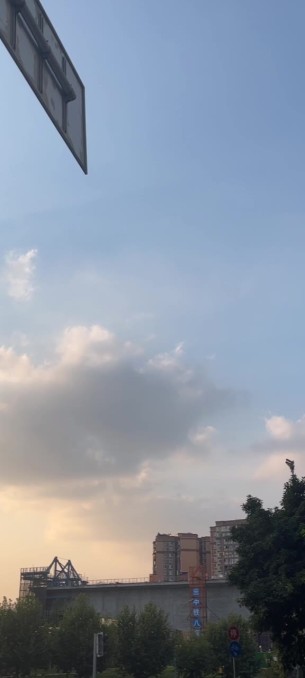 主封面