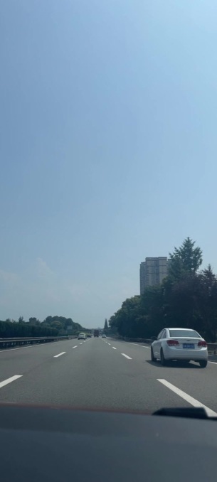主封面