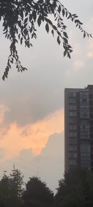 主封面