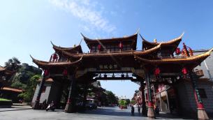 主封面