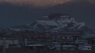 主封面
