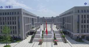 主封面