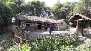 主封面