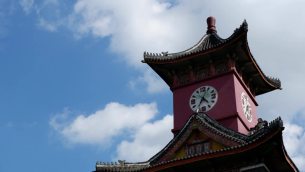 主封面