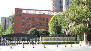 主封面