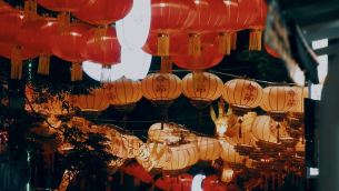主封面