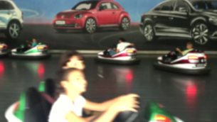 主封面