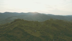 主封面