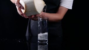 主封面