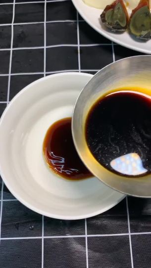 主封面