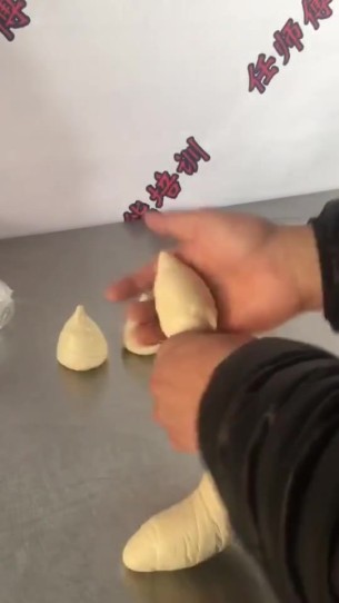 主封面