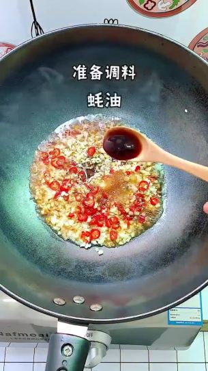 主封面