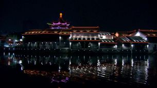 主封面