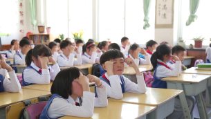 主封面