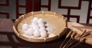 主封面